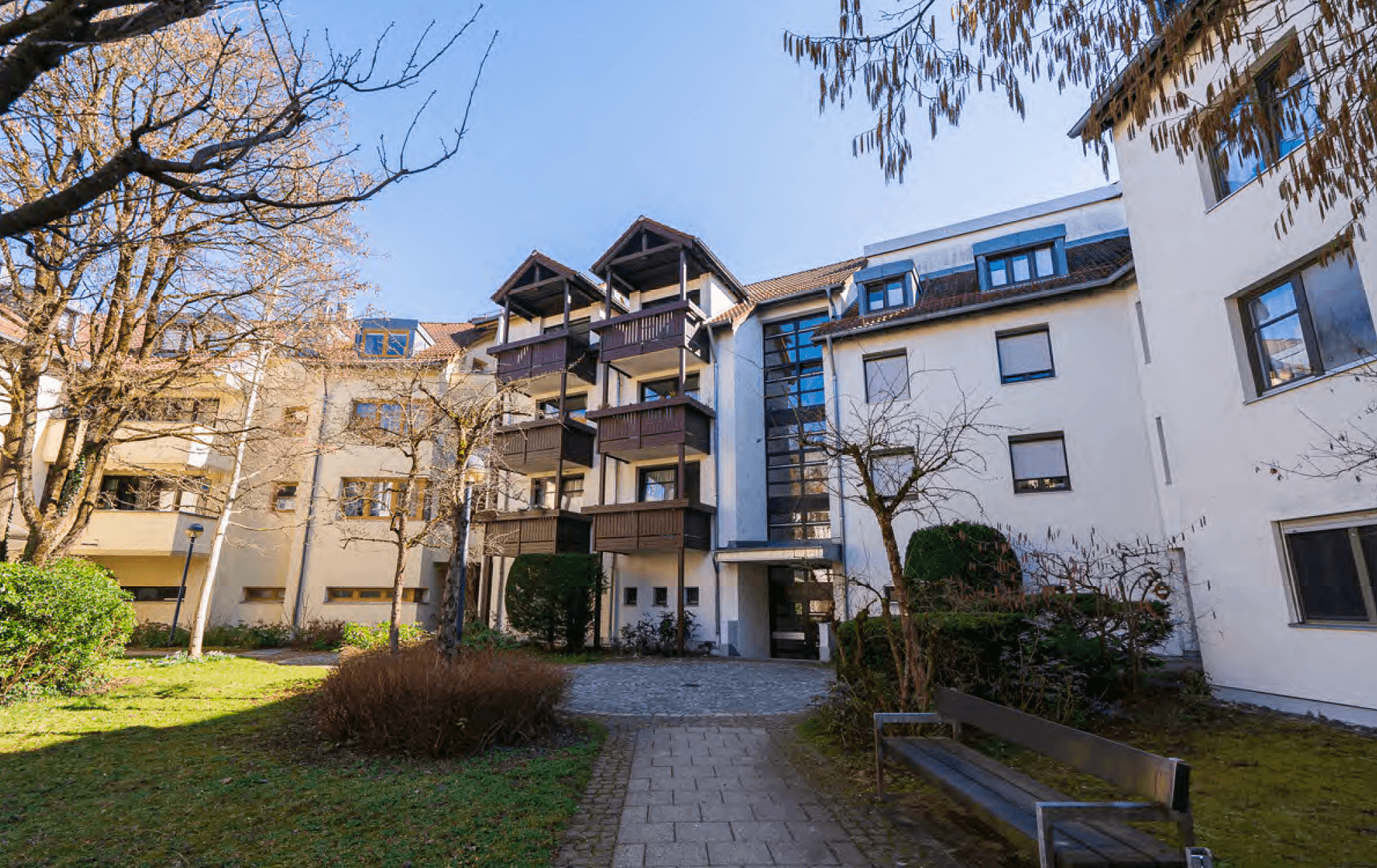 Pronájem bytu 2+1 47 m², Hofmarkweg 4, Unterhaching, Bavorsko Pronájem bytu 2+1 47 m², Hofmarkweg 4, Unterhaching, Bavorsko
