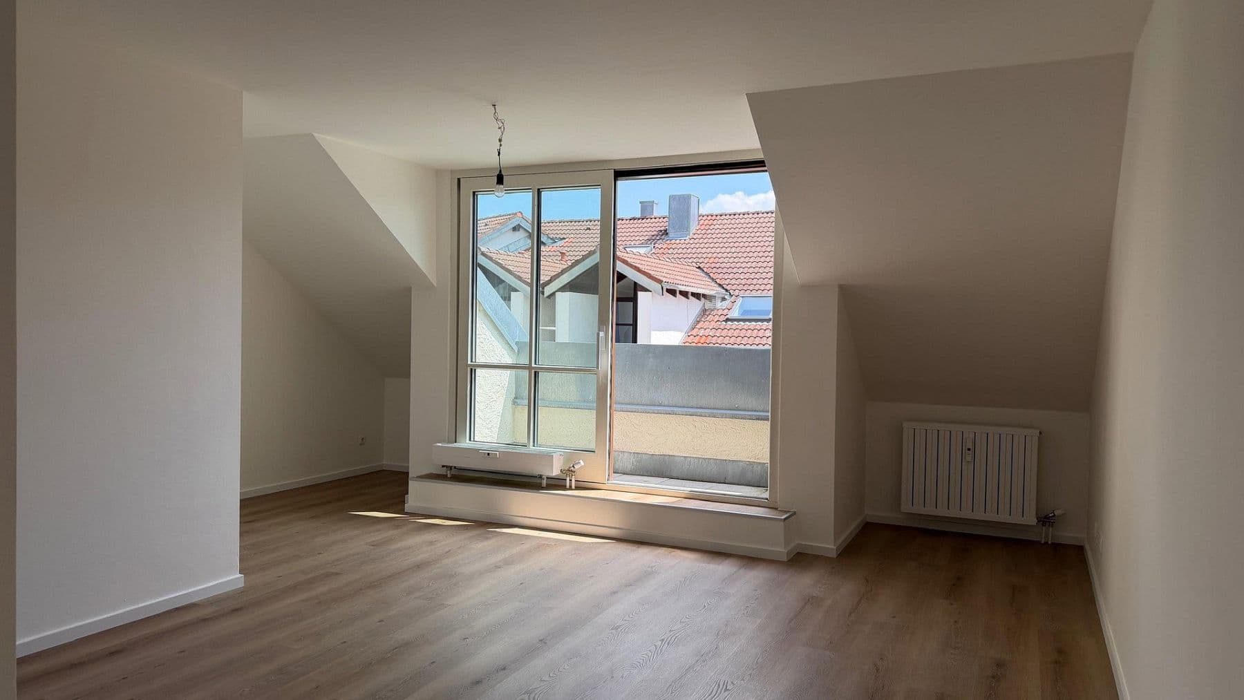 Pronájem bytu 2+1 47 m², Hofmarkweg 4, Unterhaching, Bavorsko Pronájem bytu 2+1 47 m², Hofmarkweg 4, Unterhaching, Bavorsko
