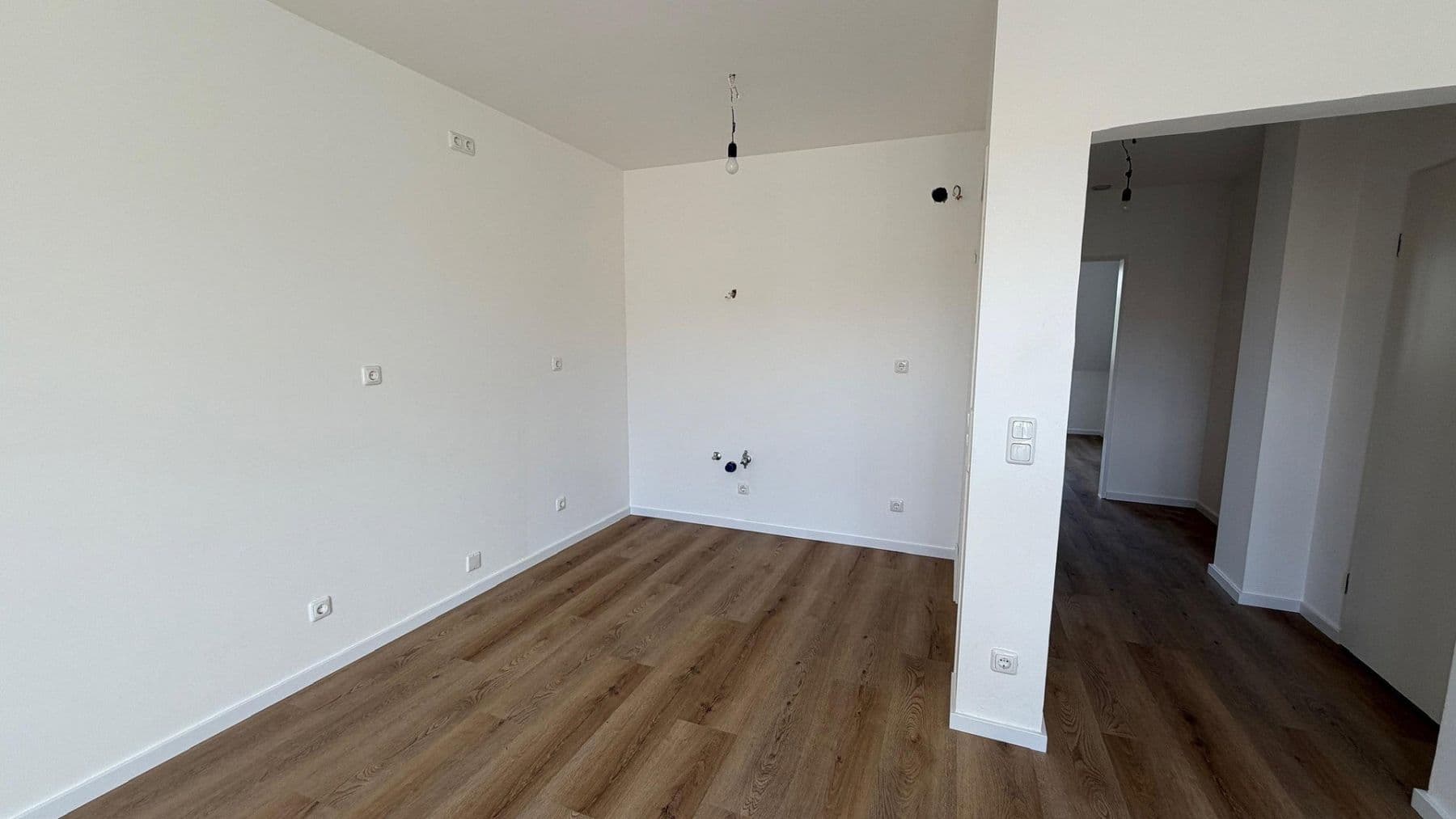 Pronájem bytu 2+1 47 m², Hofmarkweg 4, Unterhaching, Bavorsko Pronájem bytu 2+1 47 m², Hofmarkweg 4, Unterhaching, Bavorsko