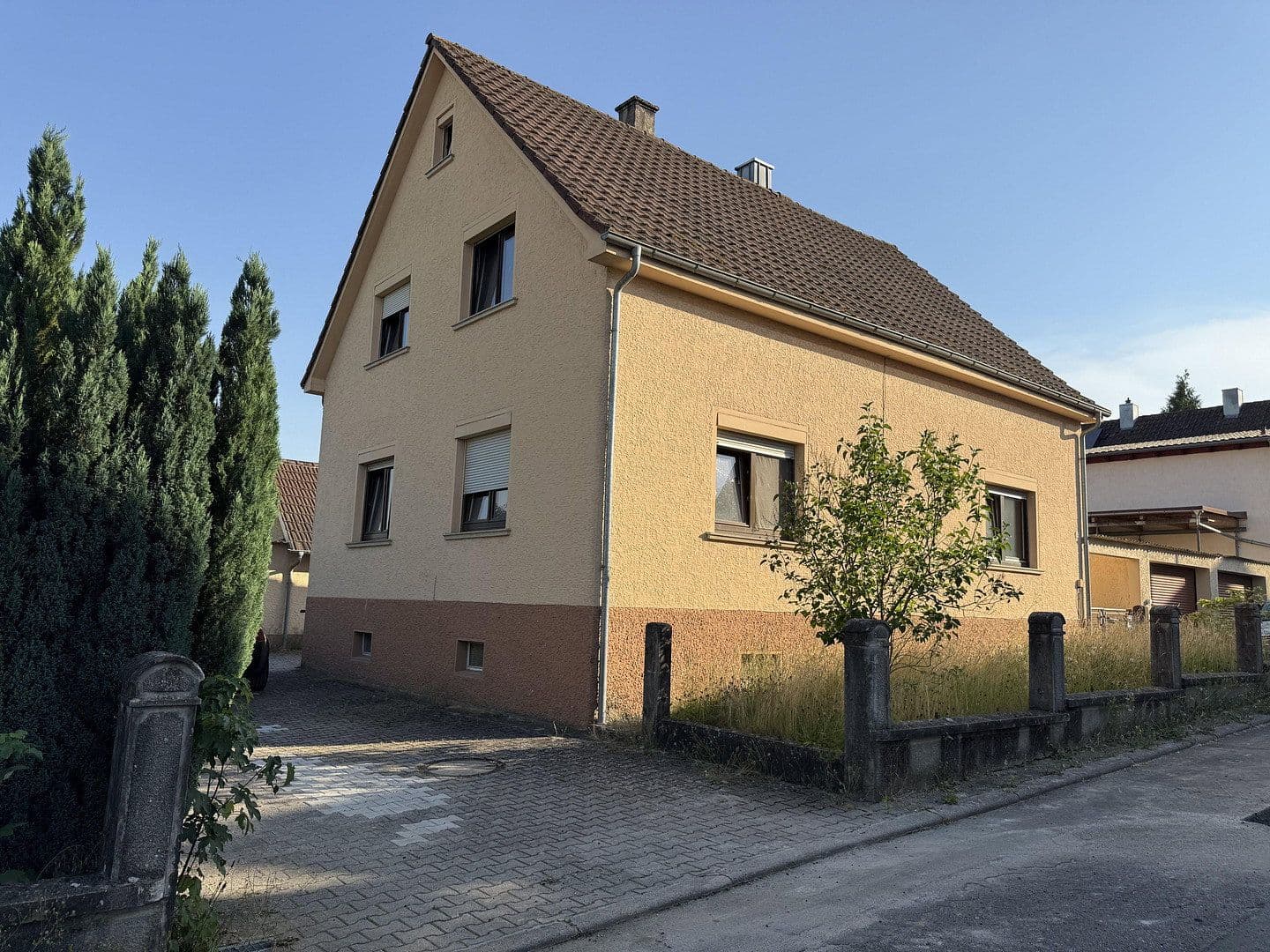 Prodej domu 185 m², pozemek 700 m², Bad Rappenau, Bádensko-Württembersko Prodej domu 185 m², pozemek 700 m², Bad Rappenau, Bádensko-Württembersko