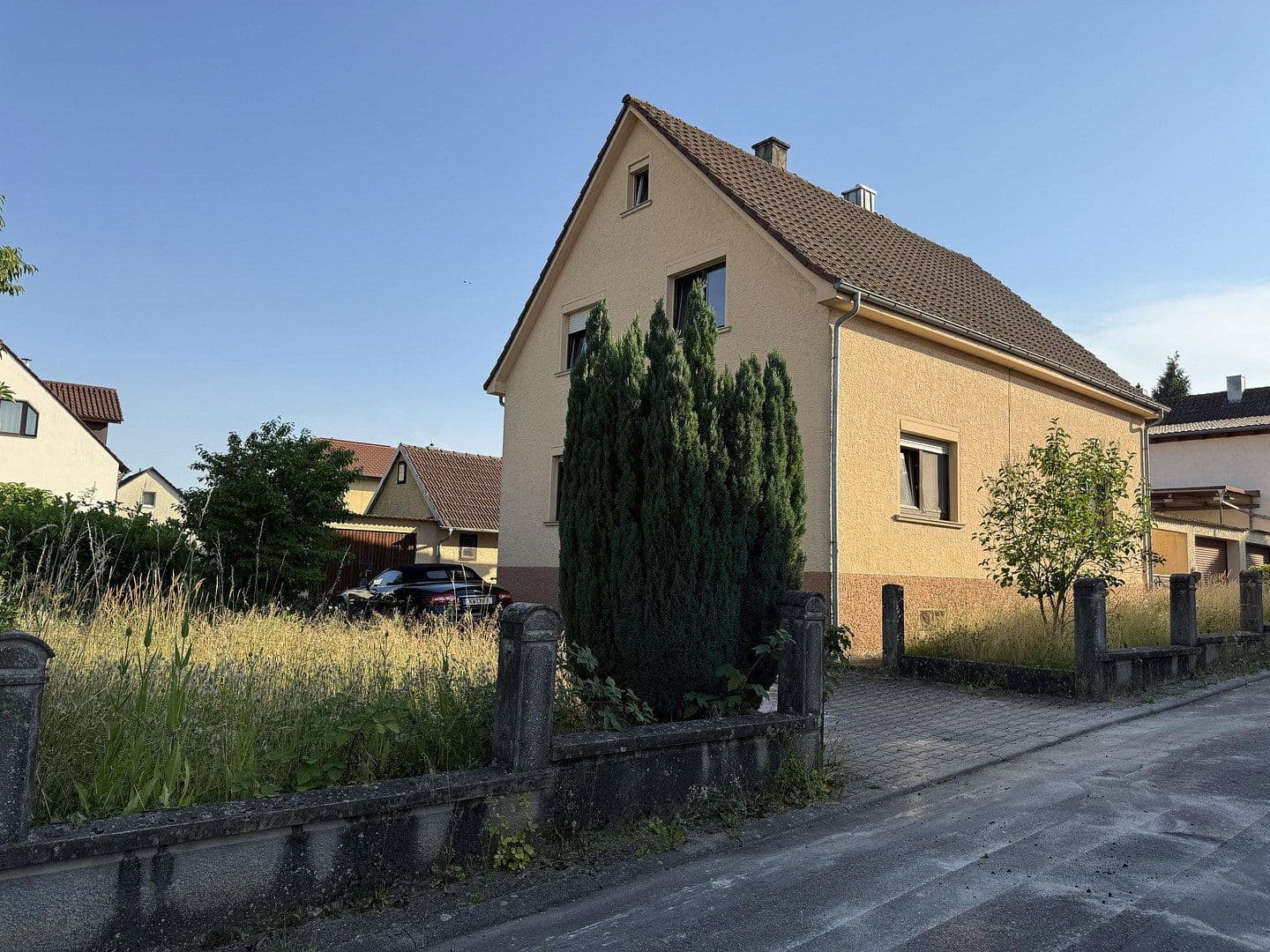 Prodej domu 185 m², pozemek 700 m², Bad Rappenau, Bádensko-Württembersko Prodej domu 185 m², pozemek 700 m², Bad Rappenau, Bádensko-Württembersko