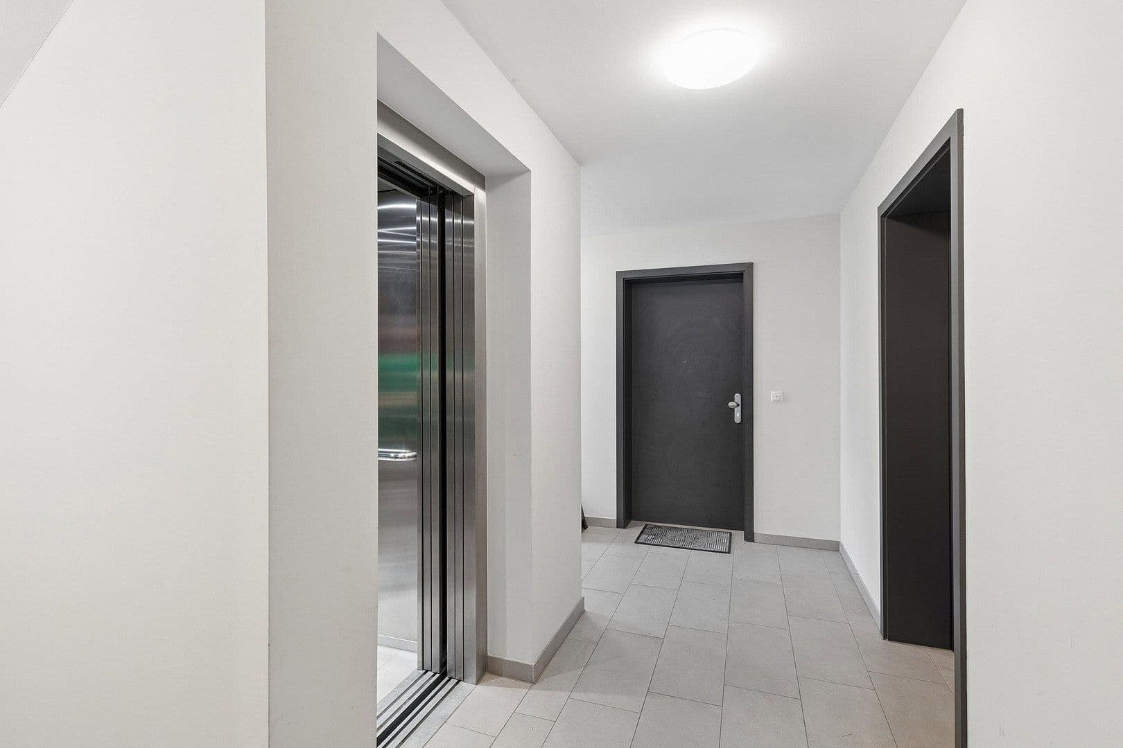 Pronájem bytu 3+1 77 m², Ziehrerweg 5a, Hamburg, Hamburg Pronájem bytu 3+1 77 m², Ziehrerweg 5a, Hamburg, Hamburg