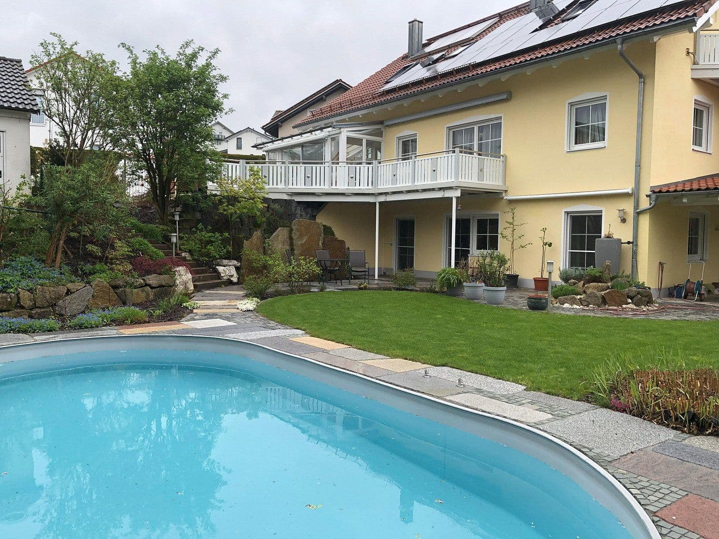 Prodej domu 350 m², pozemek 890 m², Vilshofen an der Donau, Bavorsko Prodej domu 350 m², pozemek 890 m², Vilshofen an der Donau, Bavorsko