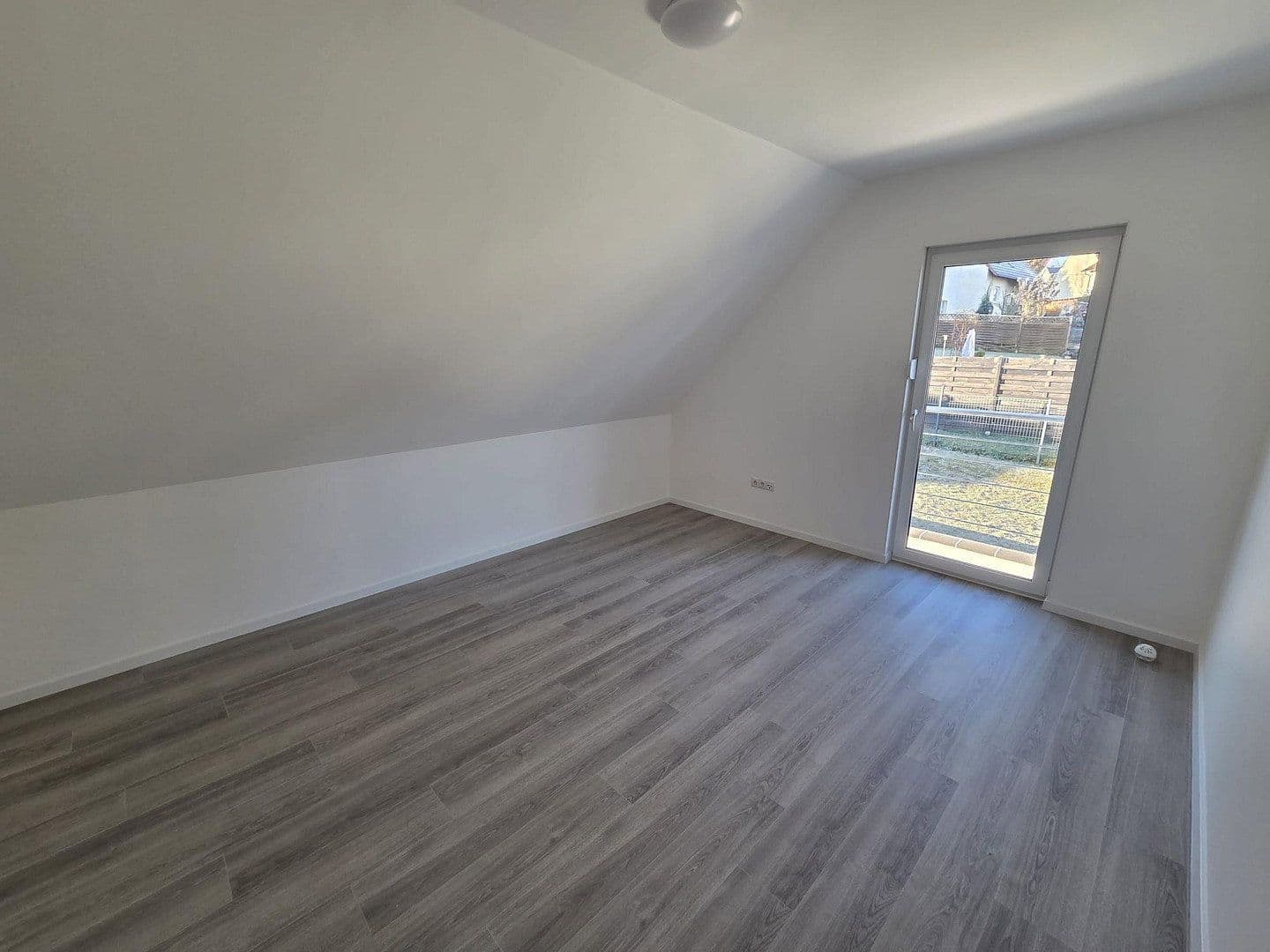Prodej domu 108 m², pozemek 767 m², Ortenleite 8, Gerach, Bavorsko Prodej domu 108 m², pozemek 767 m², Ortenleite 8, Gerach, Bavorsko
