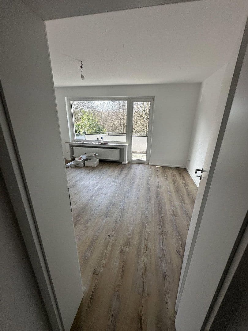 Pronájem bytu 3+1 72 m², Grandstraße 44, Essen, Severní Porýní-Vestfálsko Pronájem bytu 3+1 72 m², Grandstraße 44, Essen, Severní Porýní-Vestfálsko