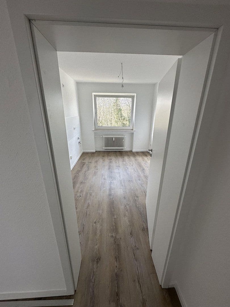 Pronájem bytu 3+1 72 m², Grandstraße 44, Essen, Severní Porýní-Vestfálsko Pronájem bytu 3+1 72 m², Grandstraße 44, Essen, Severní Porýní-Vestfálsko