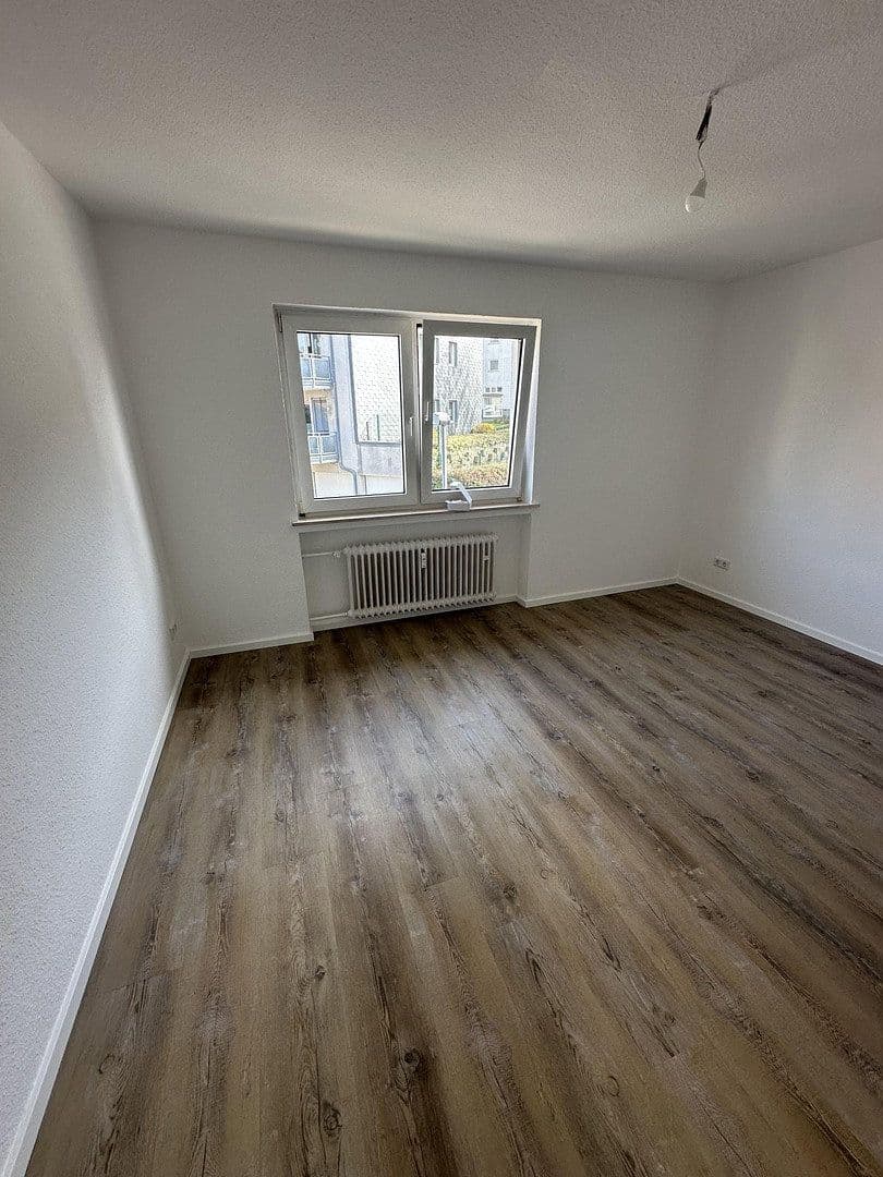 Pronájem bytu 3+1 72 m², Grandstraße 44, Essen, Severní Porýní-Vestfálsko Pronájem bytu 3+1 72 m², Grandstraße 44, Essen, Severní Porýní-Vestfálsko