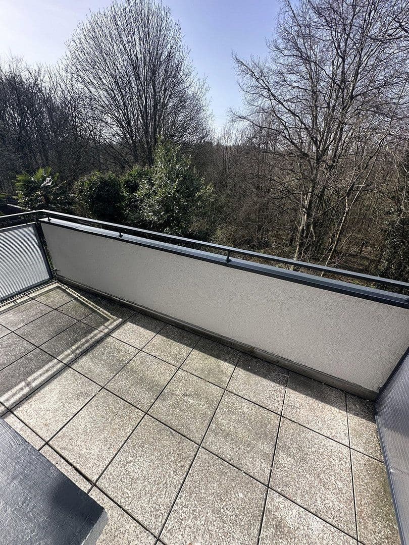 Pronájem bytu 3+1 72 m², Grandstraße 44, Essen, Severní Porýní-Vestfálsko Pronájem bytu 3+1 72 m², Grandstraße 44, Essen, Severní Porýní-Vestfálsko