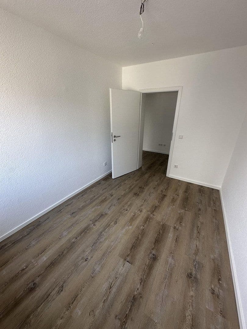 Pronájem bytu 3+1 72 m², Grandstraße 44, Essen, Severní Porýní-Vestfálsko Pronájem bytu 3+1 72 m², Grandstraße 44, Essen, Severní Porýní-Vestfálsko