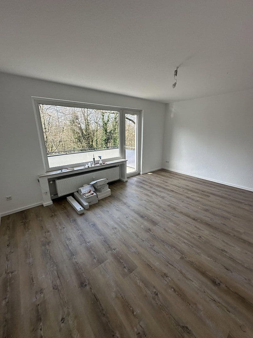 Pronájem bytu 3+1 72 m², Grandstraße 44, Essen, Severní Porýní-Vestfálsko Pronájem bytu 3+1 72 m², Grandstraße 44, Essen, Severní Porýní-Vestfálsko