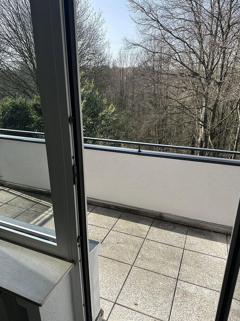 Pronájem bytu 3+1 72 m², Grandstraße 44, Essen, Severní Porýní-Vestfálsko Pronájem bytu 3+1 72 m², Grandstraße 44, Essen, Severní Porýní-Vestfálsko