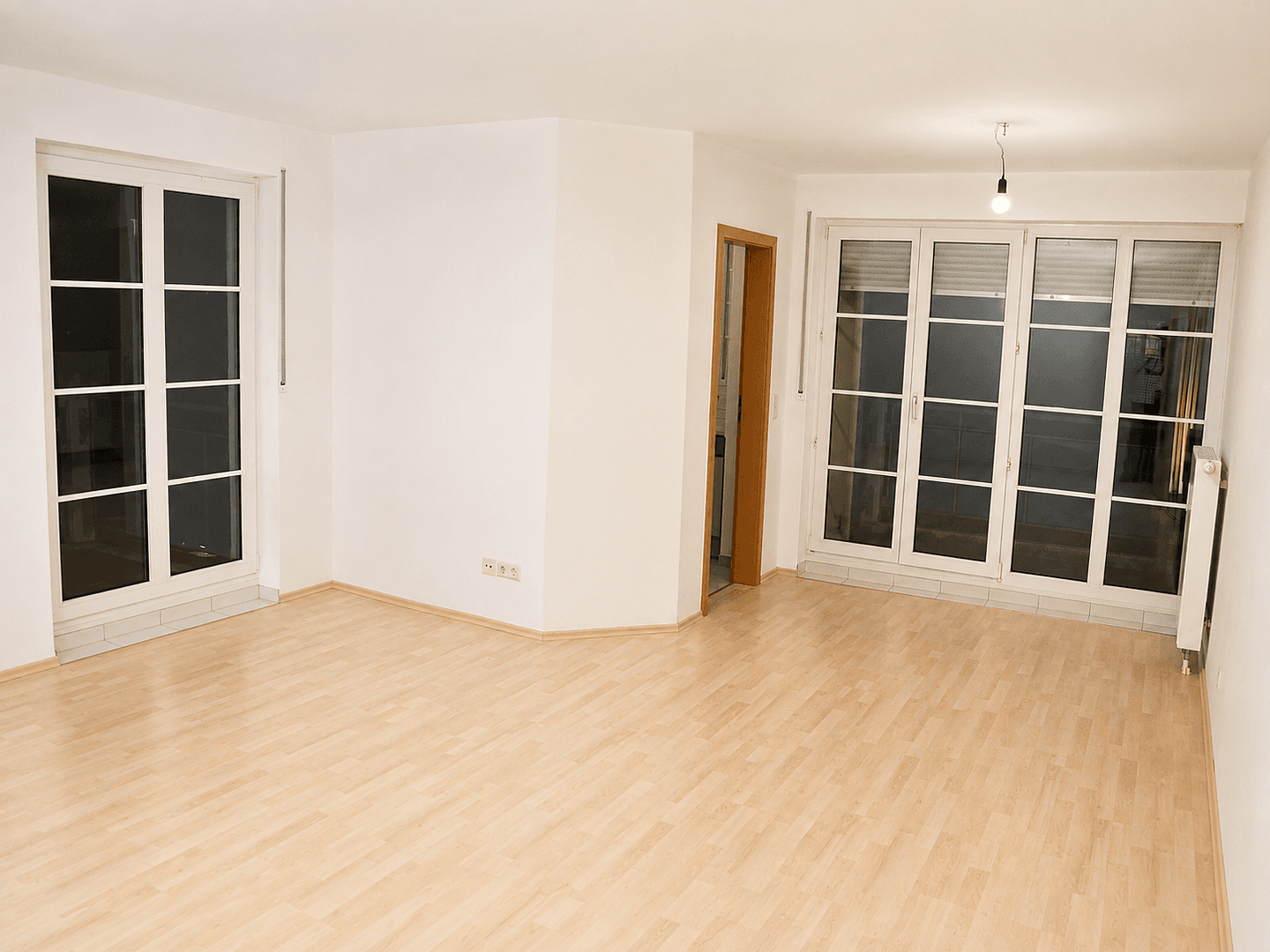 Pronájem bytu 2+1 66 m², Werneuchen, Braniborsko Pronájem bytu 2+1 66 m², Werneuchen, Braniborsko