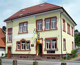 Pronájem bytu 1+1 48 m², Durlacherstr. 24, Keltern, Bádensko-Württembersko Pronájem bytu 1+1 48 m², Durlacherstr. 24, Keltern, Bádensko-Württembersko