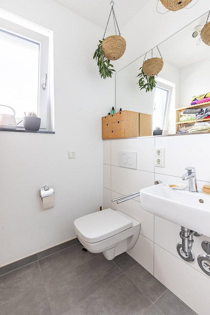 Pronájem bytu 3+1 142 m², Köln, Severní Porýní-Vestfálsko Pronájem bytu 3+1 142 m², Köln, Severní Porýní-Vestfálsko