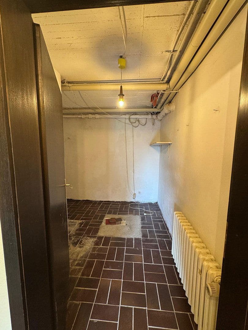 Prodej domu 211 m², pozemek 672 m², Nidda, Hessen Prodej domu 211 m², pozemek 672 m², Nidda, Hessen