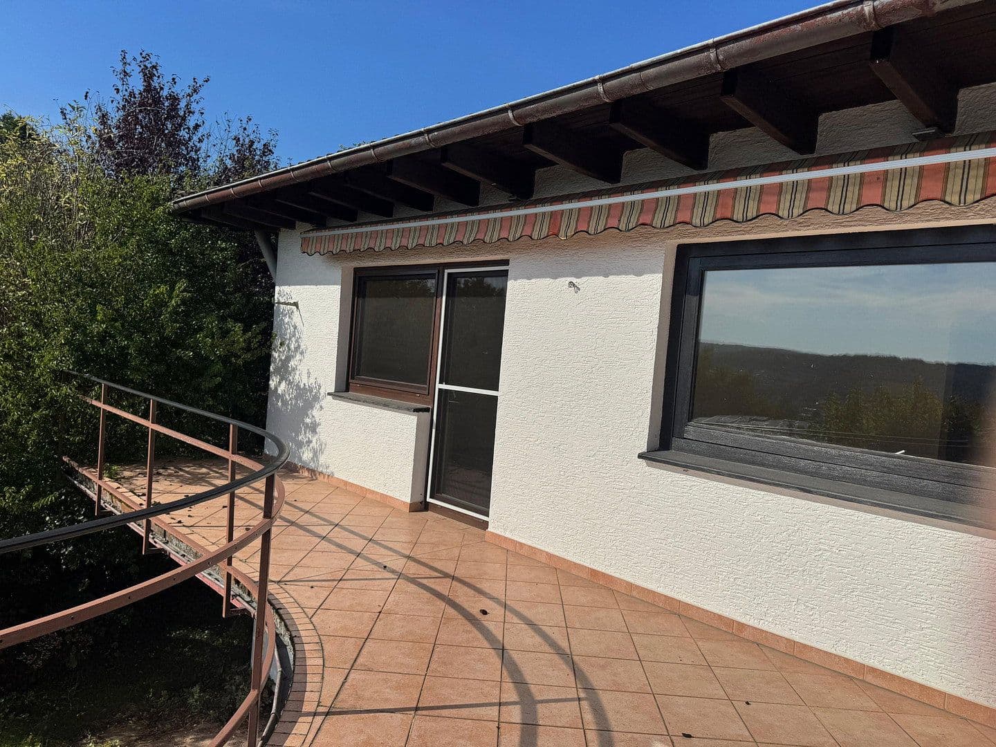 Prodej domu 211 m², pozemek 672 m², Nidda, Hessen Prodej domu 211 m², pozemek 672 m², Nidda, Hessen