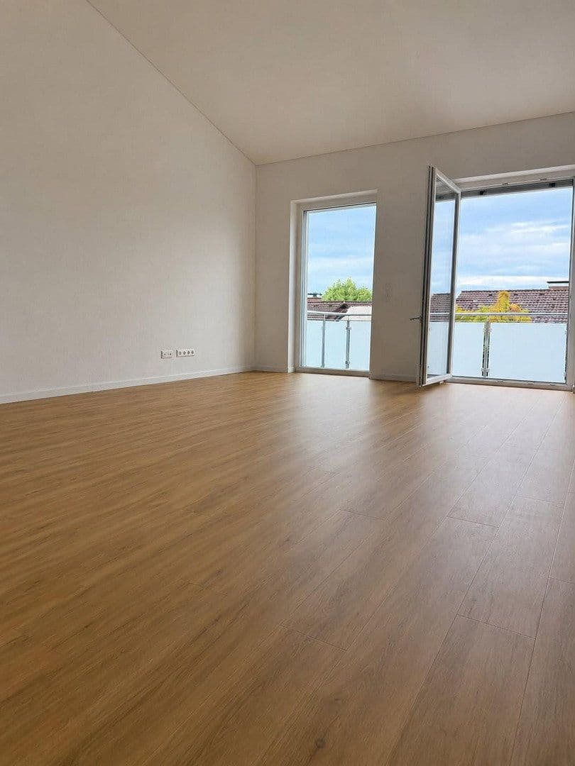 Pronájem bytu 4+1 111 m², Bad Säckingen, Bádensko-Württembersko Pronájem bytu 4+1 111 m², Bad Säckingen, Bádensko-Württembersko