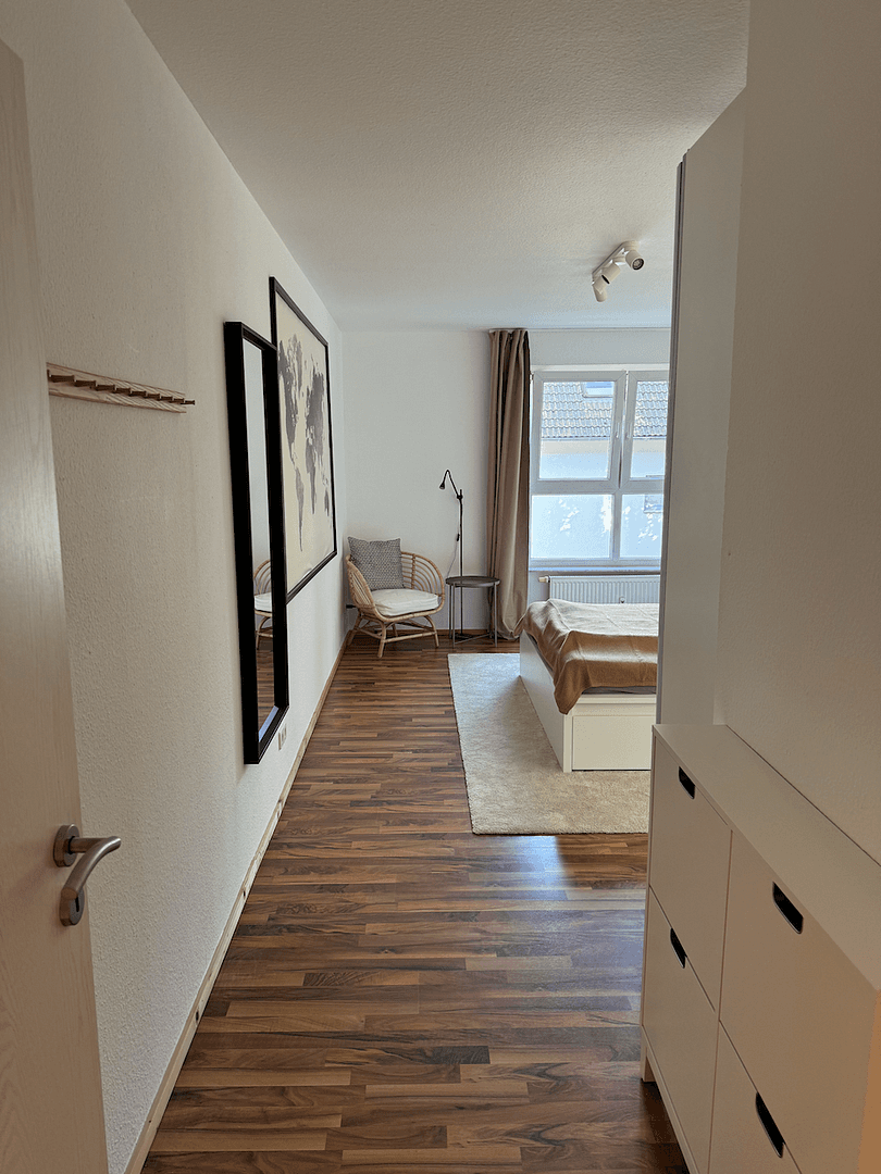 Pronájem bytu 2+1 68 m², Oberurseler Weg 3, Frankfurt, Hessen Pronájem bytu 2+1 68 m², Oberurseler Weg 3, Frankfurt, Hessen