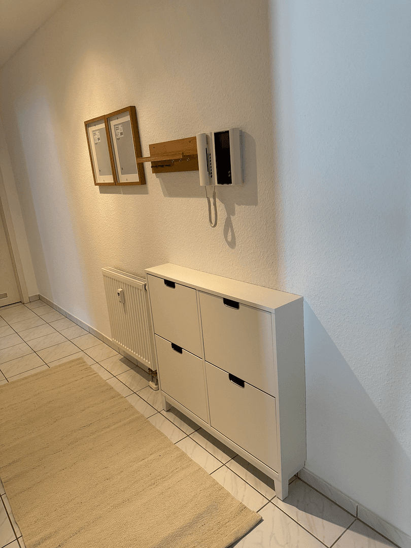 Pronájem bytu 2+1 68 m², Oberurseler Weg 3, Frankfurt, Hessen Pronájem bytu 2+1 68 m², Oberurseler Weg 3, Frankfurt, Hessen