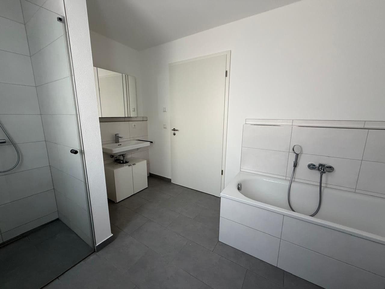 Pronájem bytu 3+kk 102 m², Boschstraße 3, Heldenstein, Bavorsko Pronájem bytu 3+kk 102 m², Boschstraße 3, Heldenstein, Bavorsko
