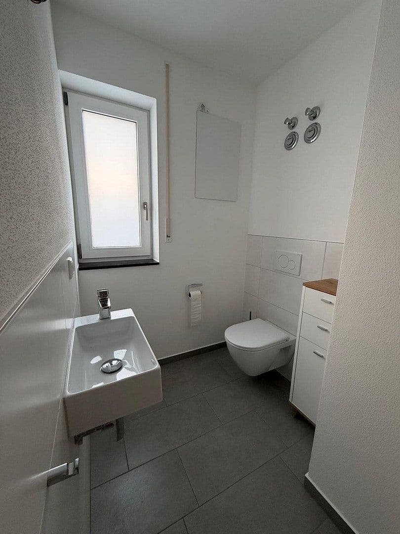 Pronájem bytu 3+kk 102 m², Boschstraße 3, Heldenstein, Bavorsko Pronájem bytu 3+kk 102 m², Boschstraße 3, Heldenstein, Bavorsko