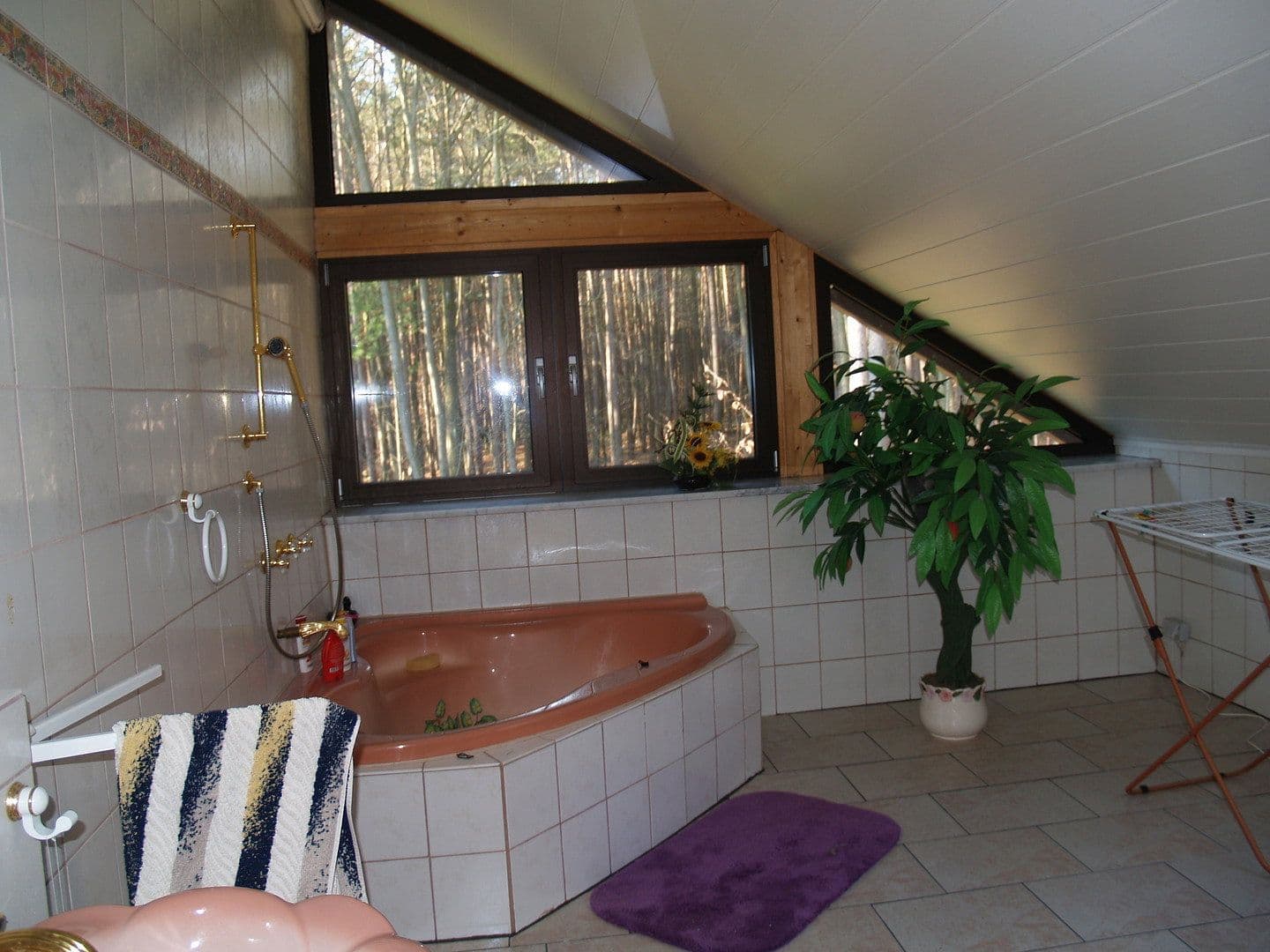 Pronájem bytu 3+1 100 m², Heroldsbach, Bavorsko Pronájem bytu 3+1 100 m², Heroldsbach, Bavorsko