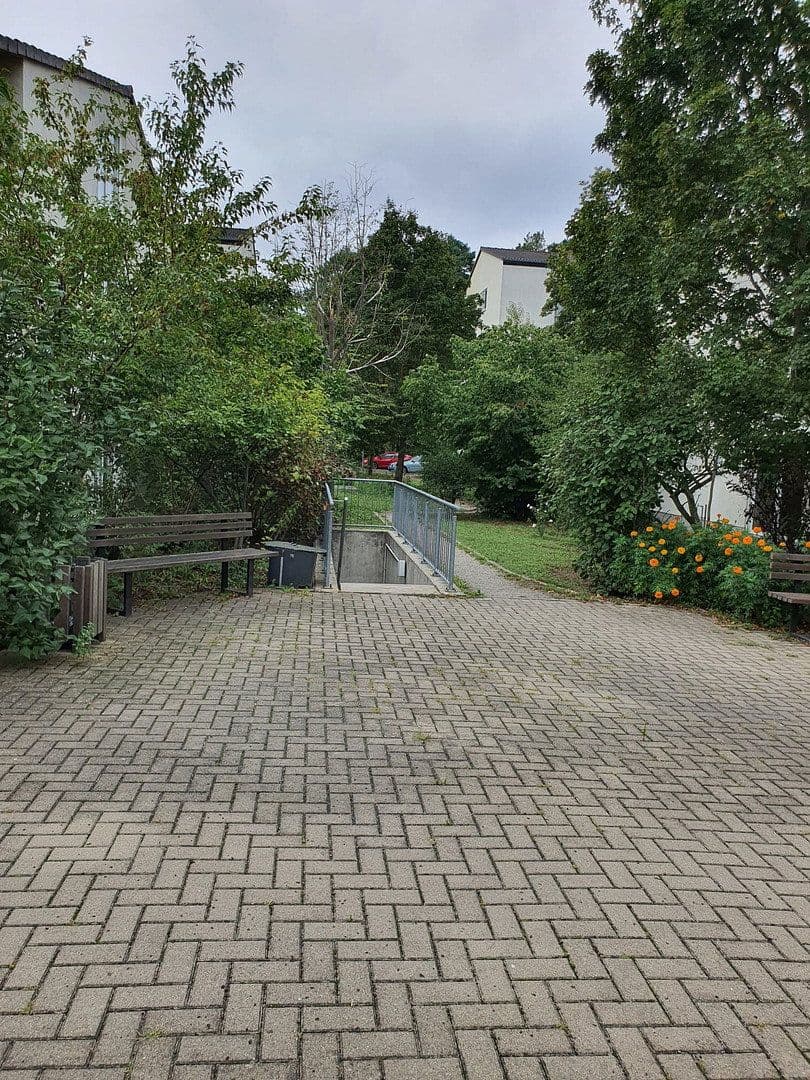 Pronájem bytu 2+1 70 m², Hirschweg 32, Ludwigsfelde, Braniborsko Pronájem bytu 2+1 70 m², Hirschweg 32, Ludwigsfelde, Braniborsko