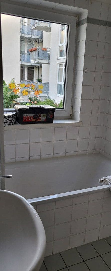 Pronájem bytu 2+1 70 m², Hirschweg 32, Ludwigsfelde, Braniborsko Pronájem bytu 2+1 70 m², Hirschweg 32, Ludwigsfelde, Braniborsko