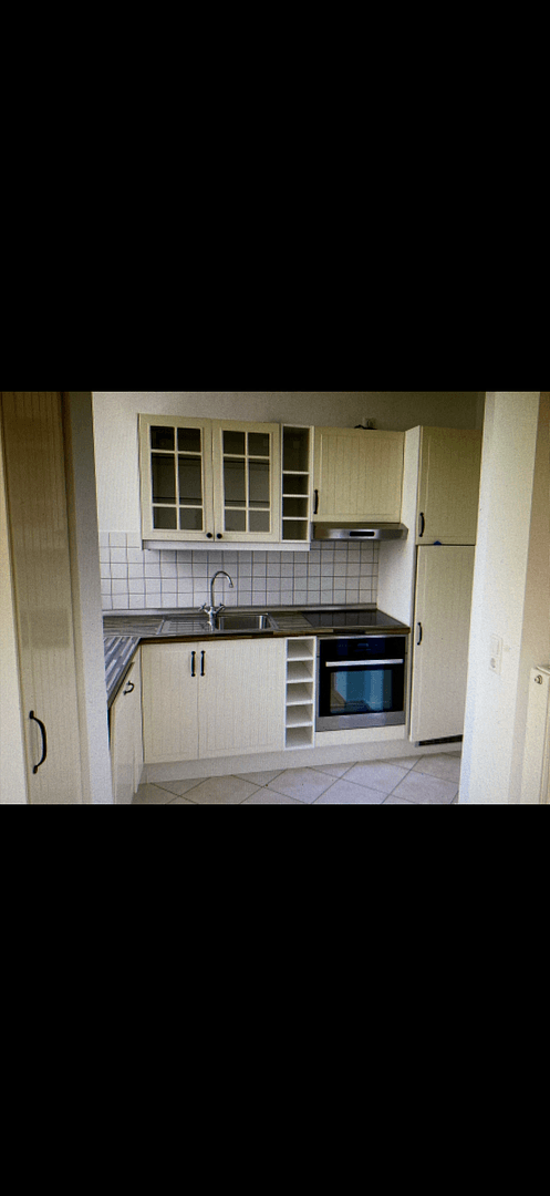 Pronájem bytu 3+1 95 m², Rousseaustr. 17, Starohrad, Durynsko Pronájem bytu 3+1 95 m², Rousseaustr. 17, Starohrad, Durynsko