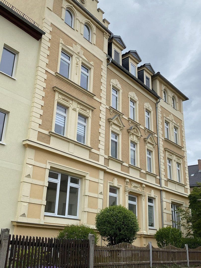 Pronájem bytu 3+1 95 m², Rousseaustr. 17, Starohrad, Durynsko Pronájem bytu 3+1 95 m², Rousseaustr. 17, Starohrad, Durynsko