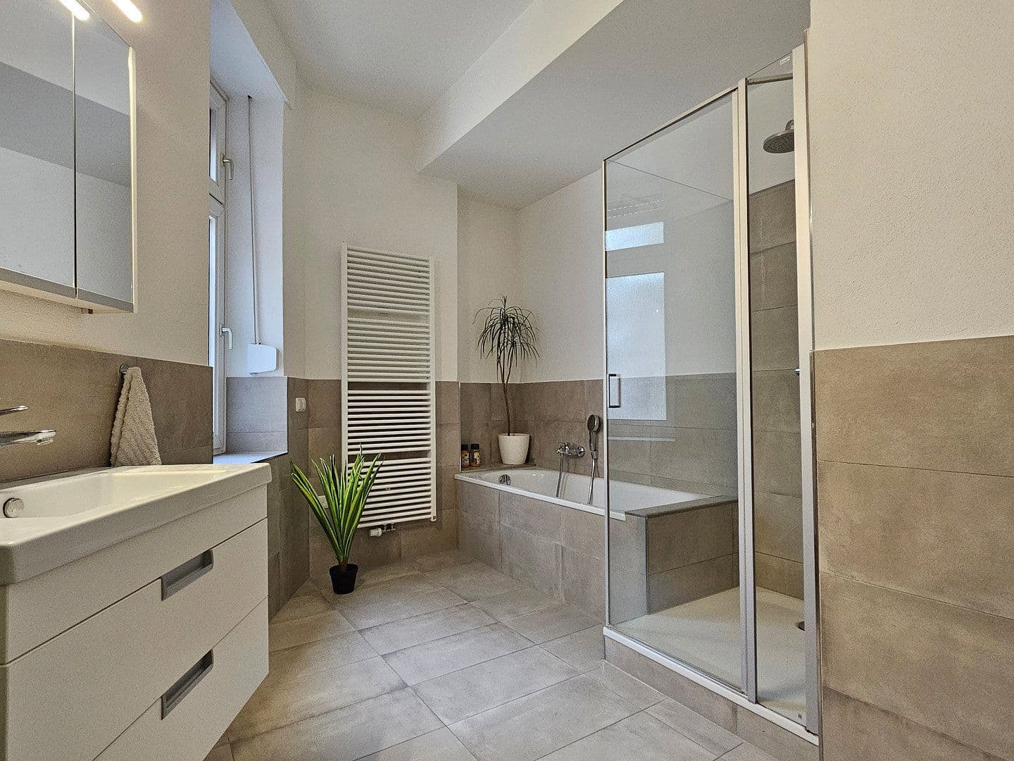 Pronájem bytu 3+1 93 m², Lichtenbergstraße 75, Darmstadt, Hessen Pronájem bytu 3+1 93 m², Lichtenbergstraße 75, Darmstadt, Hessen