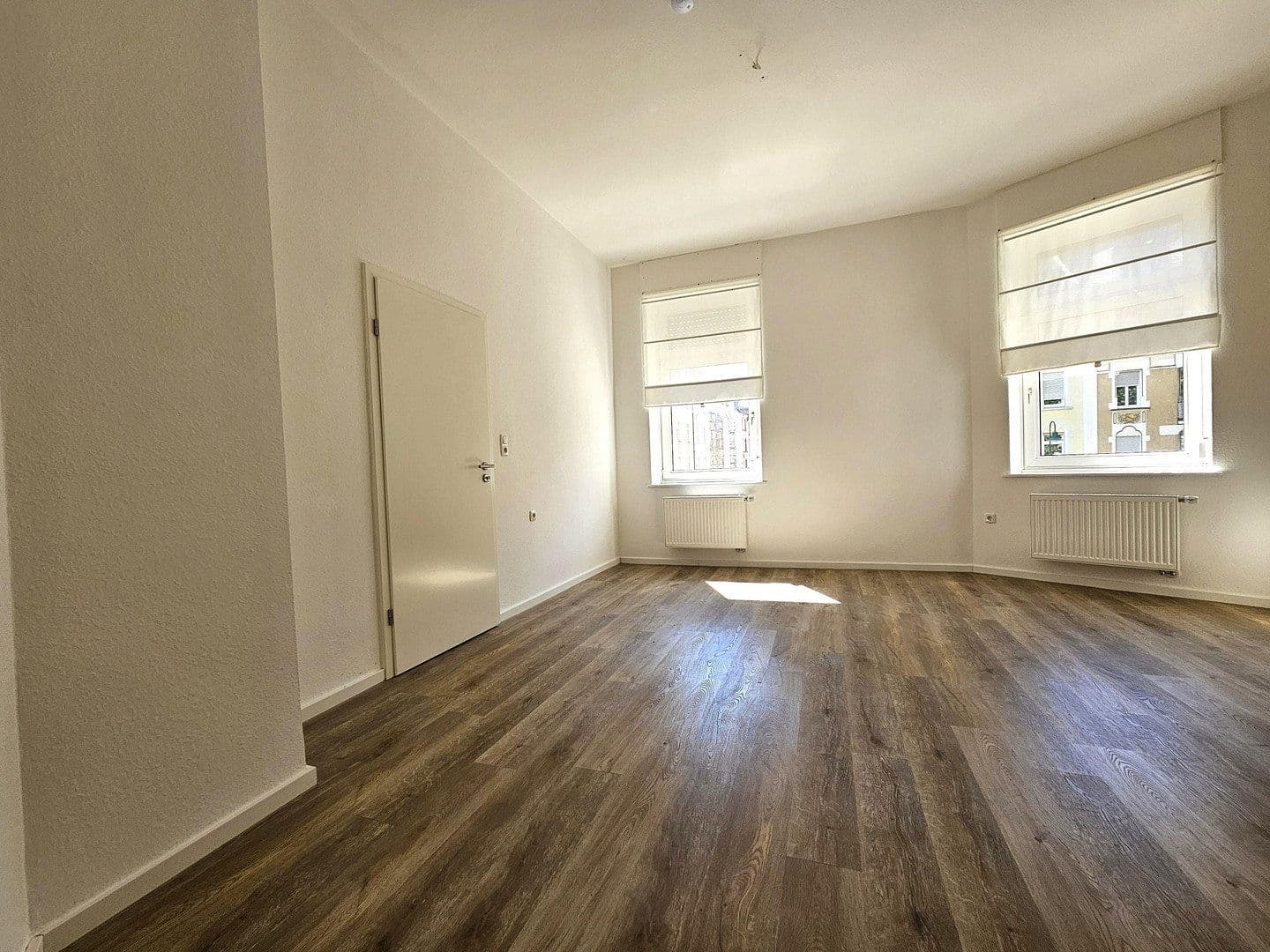 Pronájem bytu 3+1 93 m², Lichtenbergstraße 75, Darmstadt, Hessen Pronájem bytu 3+1 93 m², Lichtenbergstraße 75, Darmstadt, Hessen