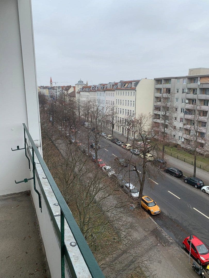 Pronájem bytu 1+1 43 m², Britzer Damm 50, Berlin, Berlín Pronájem bytu 1+1 43 m², Britzer Damm 50, Berlin, Berlín
