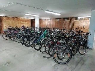 Pronájem bytu 1+1 32 m², Haunstetterstrasse 95, Augsburg, Bavorsko Pronájem bytu 1+1 32 m², Haunstetterstrasse 95, Augsburg, Bavorsko
