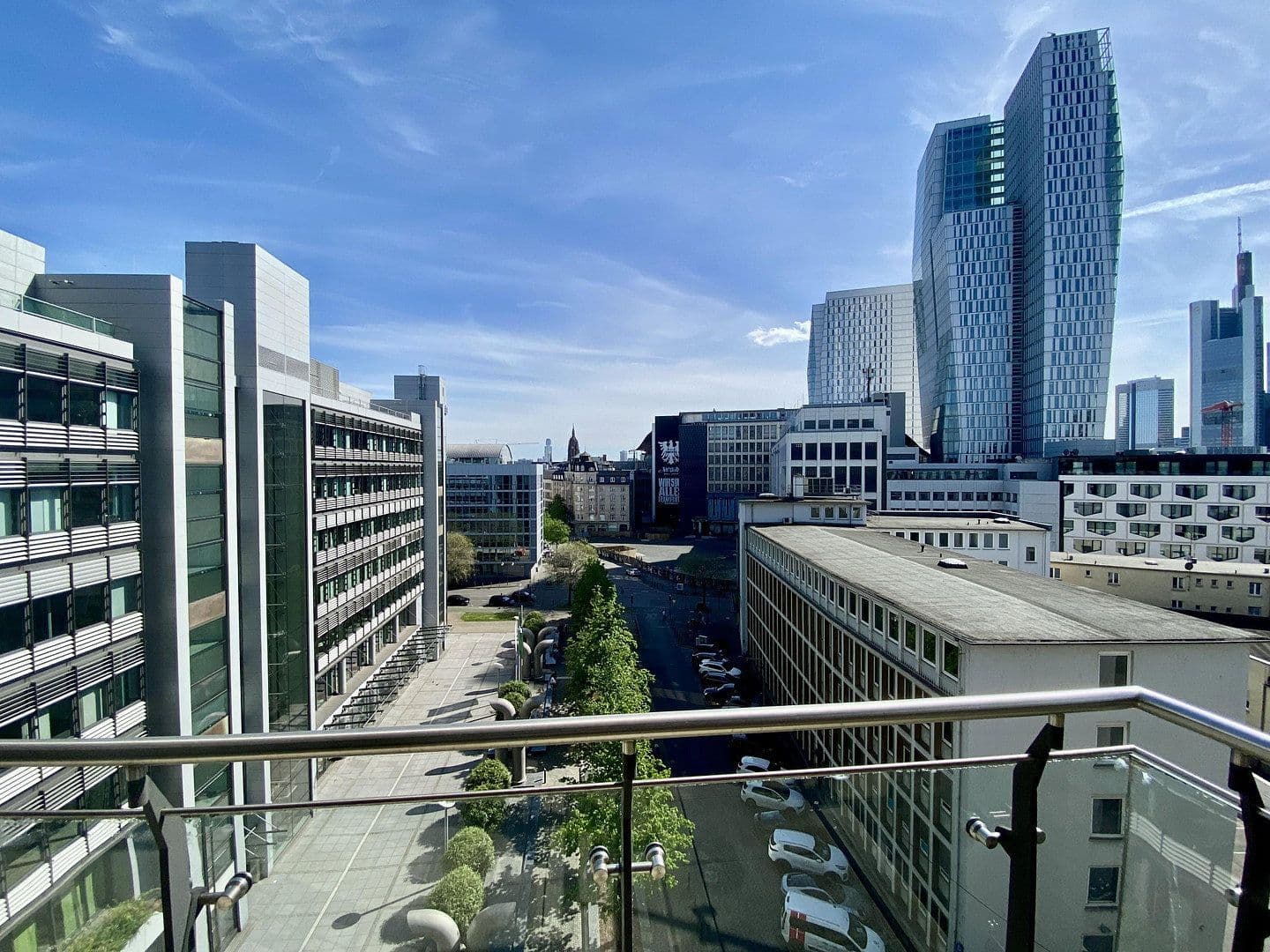Pronájem bytu 2+1 65 m², Stephanstrasse 18, Frankfurt am Main, Hessen Pronájem bytu 2+1 65 m², Stephanstrasse 18, Frankfurt am Main, Hessen