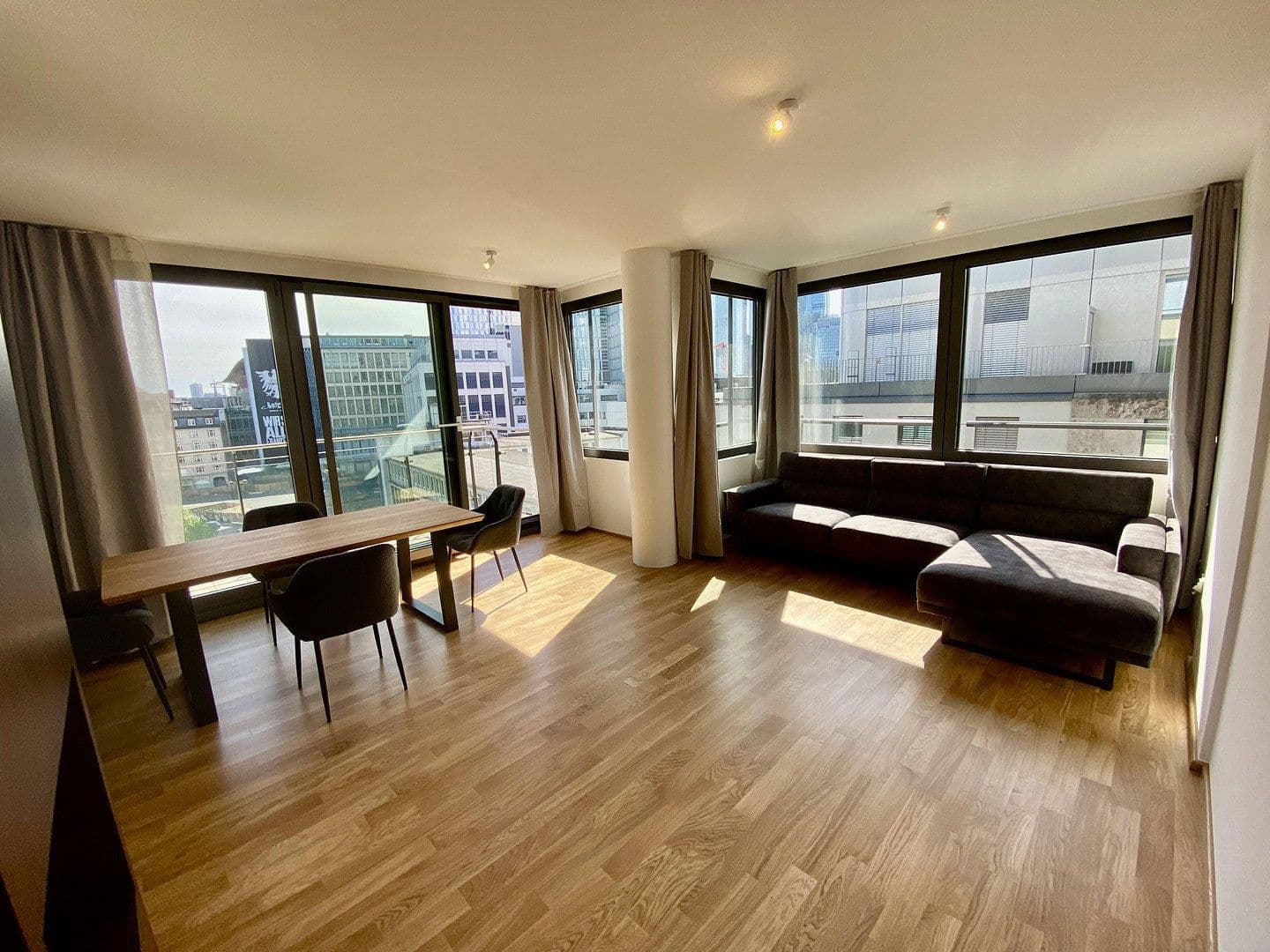 Pronájem bytu 2+1 65 m², Stephanstrasse 18, Frankfurt am Main, Hessen Pronájem bytu 2+1 65 m², Stephanstrasse 18, Frankfurt am Main, Hessen