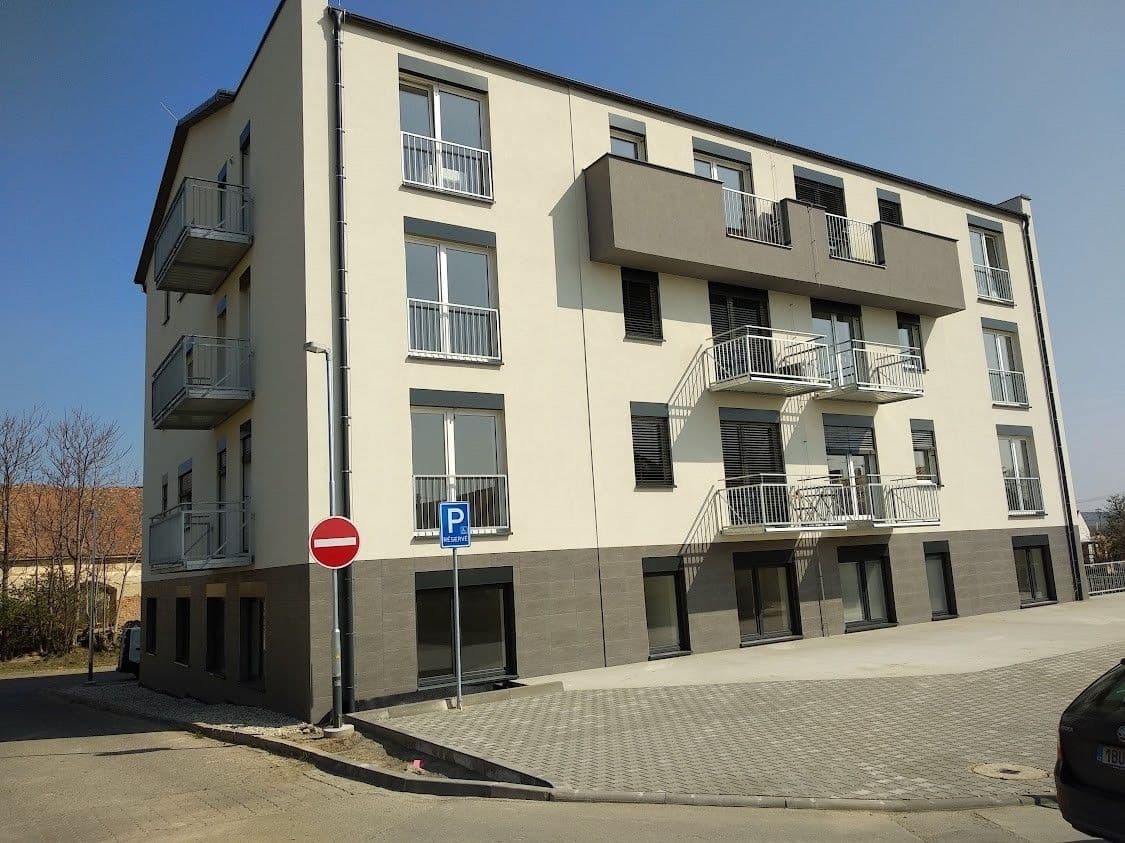 Prodej bytu 2+kk 45 m², Za Dvorem, Velké Pavlovice, Jihomoravský kraj Prodej bytu 2+kk 45 m², Za Dvorem, Velké Pavlovice, Jihomoravský kraj