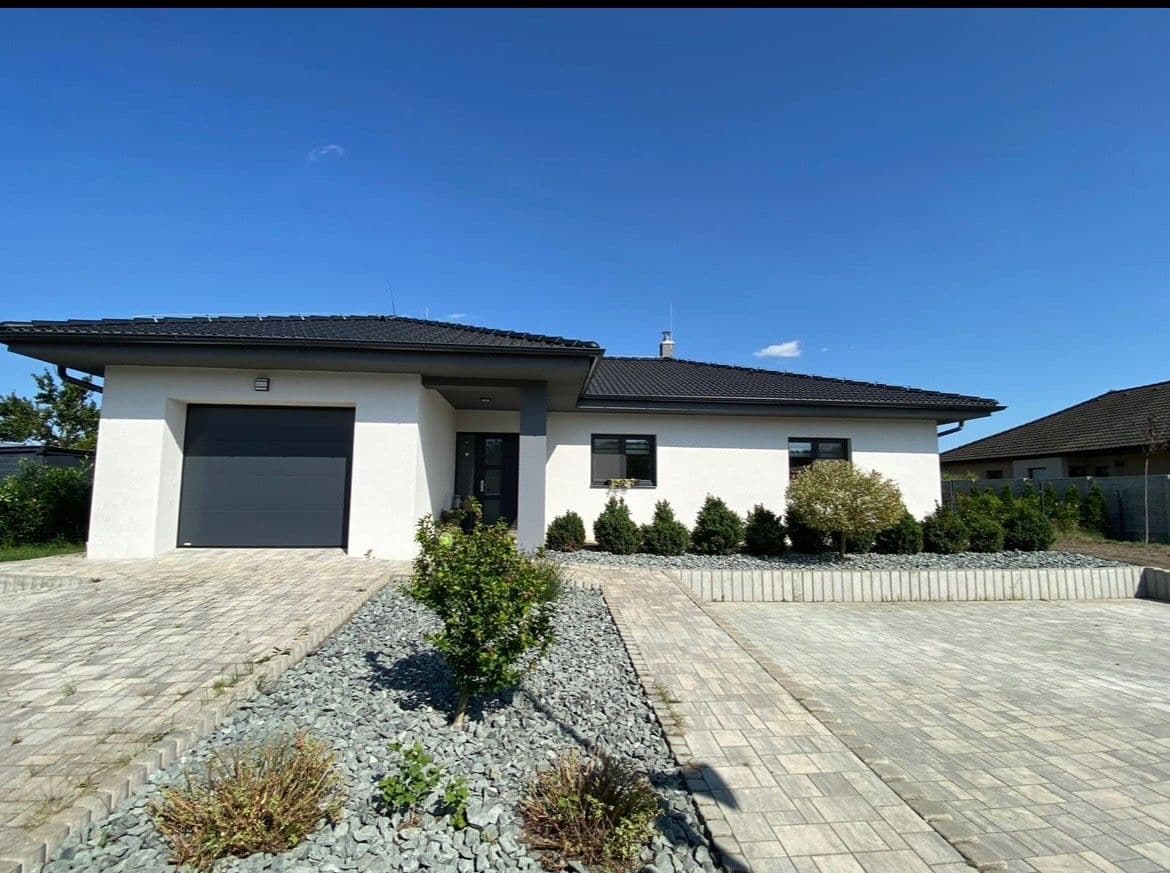 Prodej domu 150 m², pozemek 1.104 m², Ke Stráni, Konárovice, Středočeský kraj Prodej domu 150 m², pozemek 1.104 m², Ke Stráni, Konárovice, Středočeský kraj