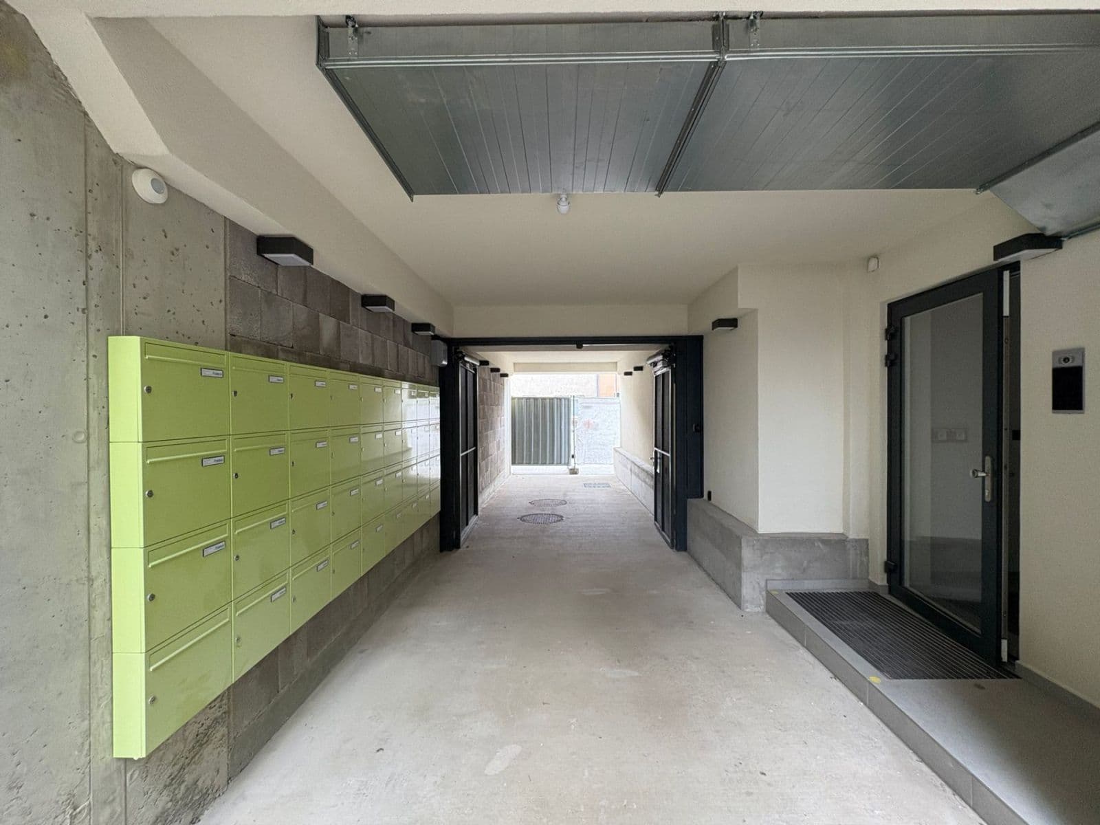 Pronájem bytu 1+kk 27 m², Svitavská, Brno, Jihomoravský kraj Pronájem bytu 1+kk 27 m², Svitavská, Brno, Jihomoravský kraj