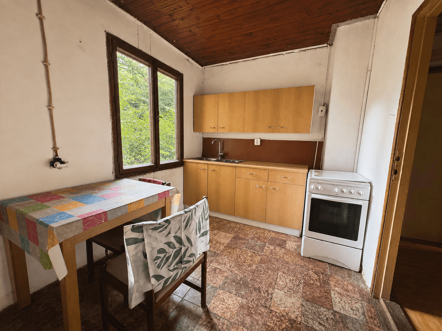 Prodej chaty, chalupy 78 m², pozemek 4.016 m², Pozděchov, Zlínský kraj Prodej chaty, chalupy 78 m², pozemek 4.016 m², Pozděchov, Zlínský kraj