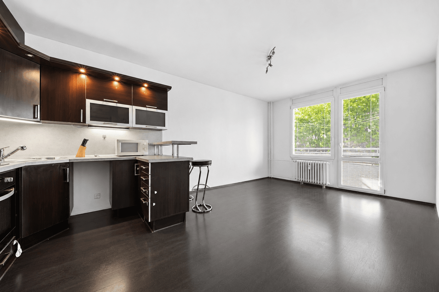Prodej bytu 2+1 61 m², Mandysova, Hradec Králové, Královéhradecký kraj Prodej bytu 2+1 61 m², Mandysova, Hradec Králové, Královéhradecký kraj