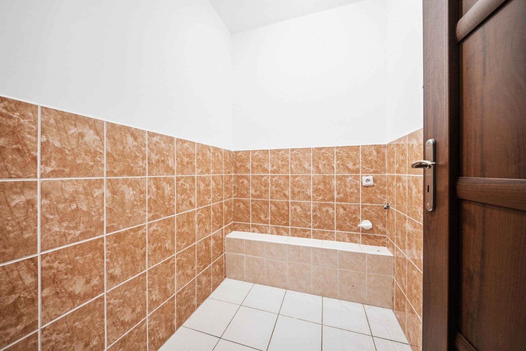 Prodej bytu 2+1 61 m², Mandysova, Hradec Králové, Královéhradecký kraj Prodej bytu 2+1 61 m², Mandysova, Hradec Králové, Královéhradecký kraj