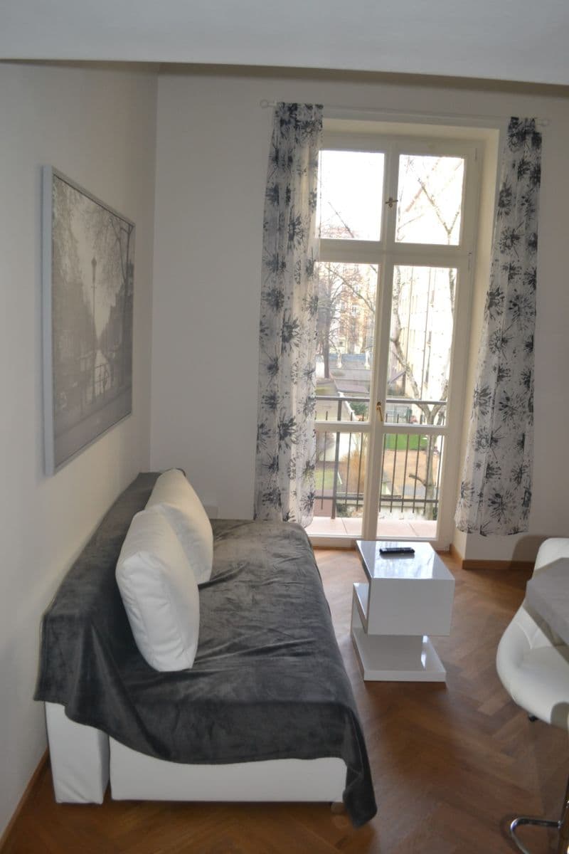 Pronájem bytu 1+kk 28 m², Ovenecká, Praha, Praha Pronájem bytu 1+kk 28 m², Ovenecká, Praha, Praha