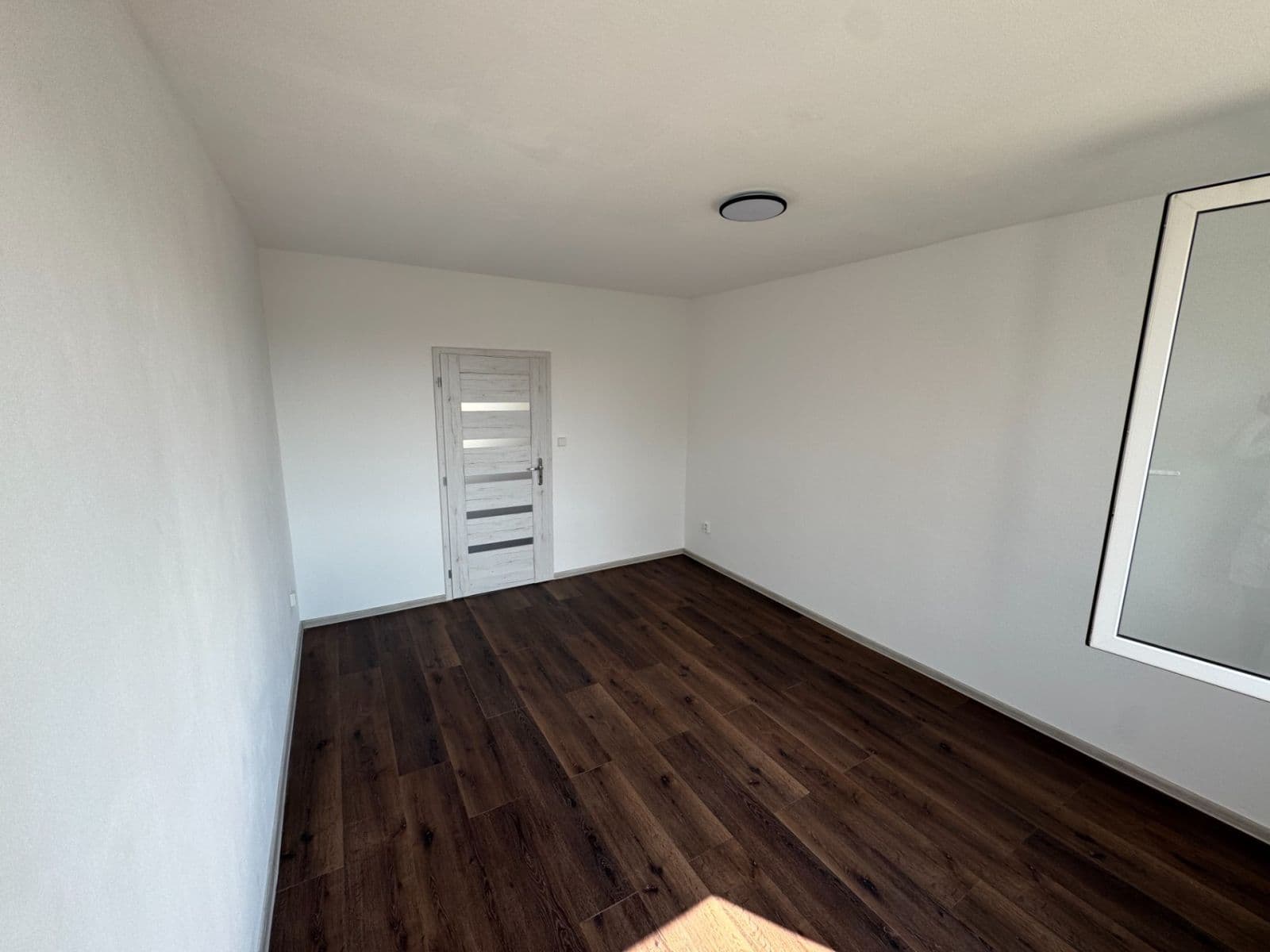 Prodej bytu 3+1 65 m², Dlouhá, Horní Slavkov, Karlovarský kraj Prodej bytu 3+1 65 m², Dlouhá, Horní Slavkov, Karlovarský kraj