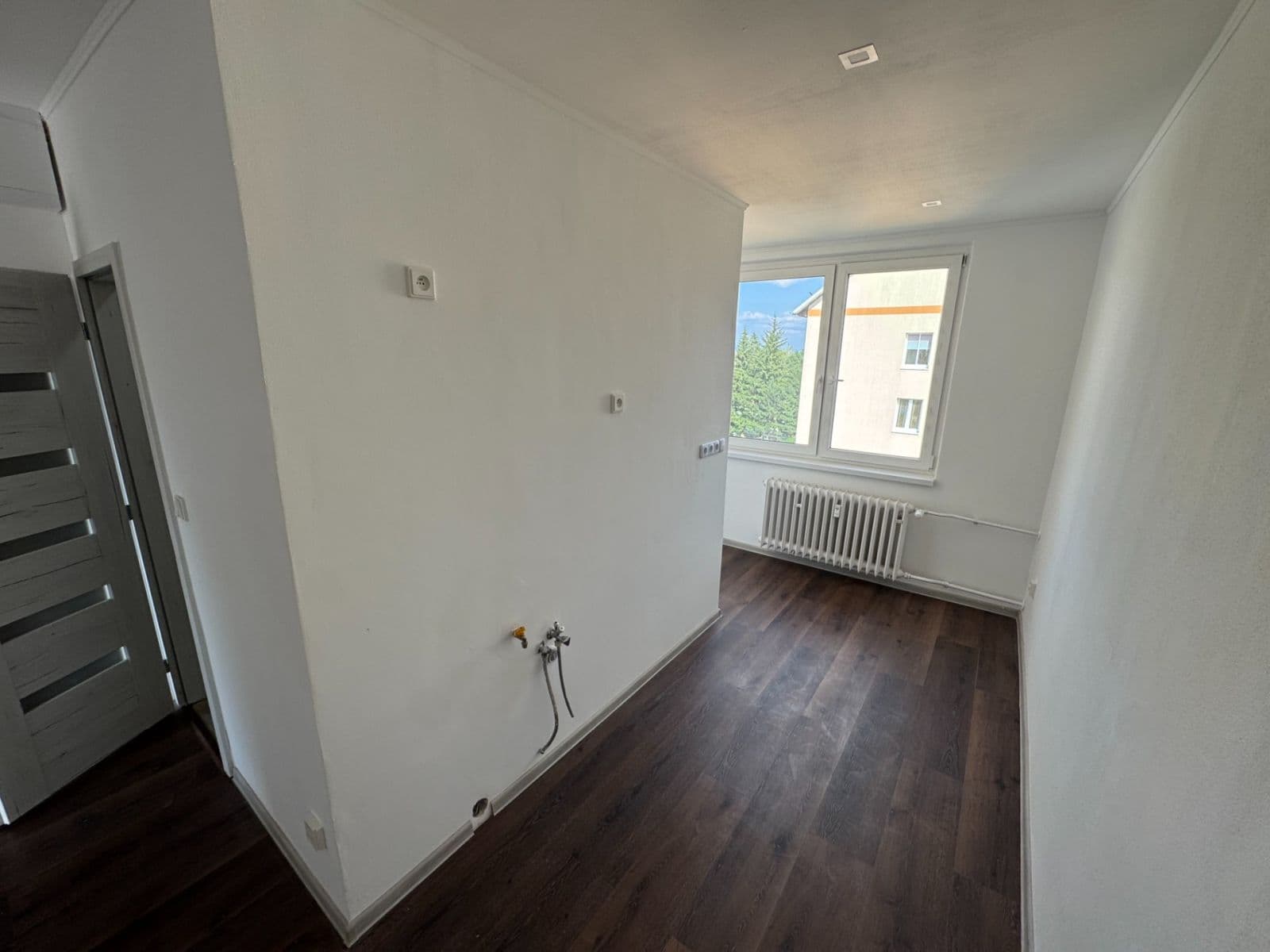 Prodej bytu 3+1 65 m², Dlouhá, Horní Slavkov, Karlovarský kraj Prodej bytu 3+1 65 m², Dlouhá, Horní Slavkov, Karlovarský kraj