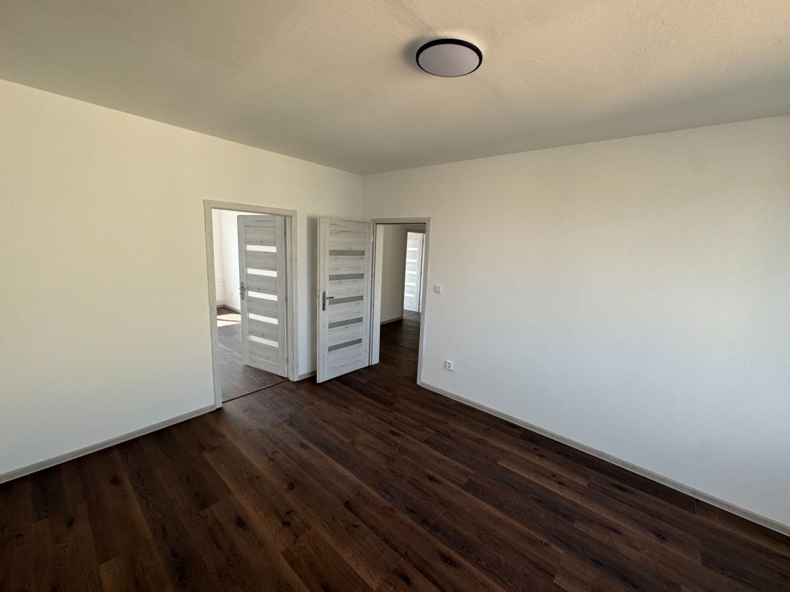 Prodej bytu 3+1 65 m², Dlouhá, Horní Slavkov, Karlovarský kraj Prodej bytu 3+1 65 m², Dlouhá, Horní Slavkov, Karlovarský kraj