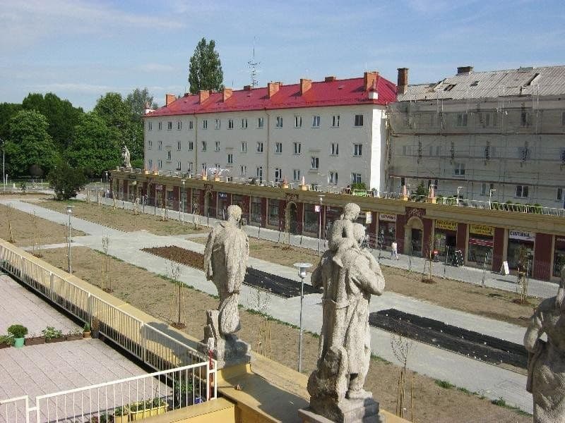 Pronájem bytu 2+1 53 m², nám. Budovatelů, Karviná, Moravskoslezský kraj Pronájem bytu 2+1 53 m², nám. Budovatelů, Karviná, Moravskoslezský kraj