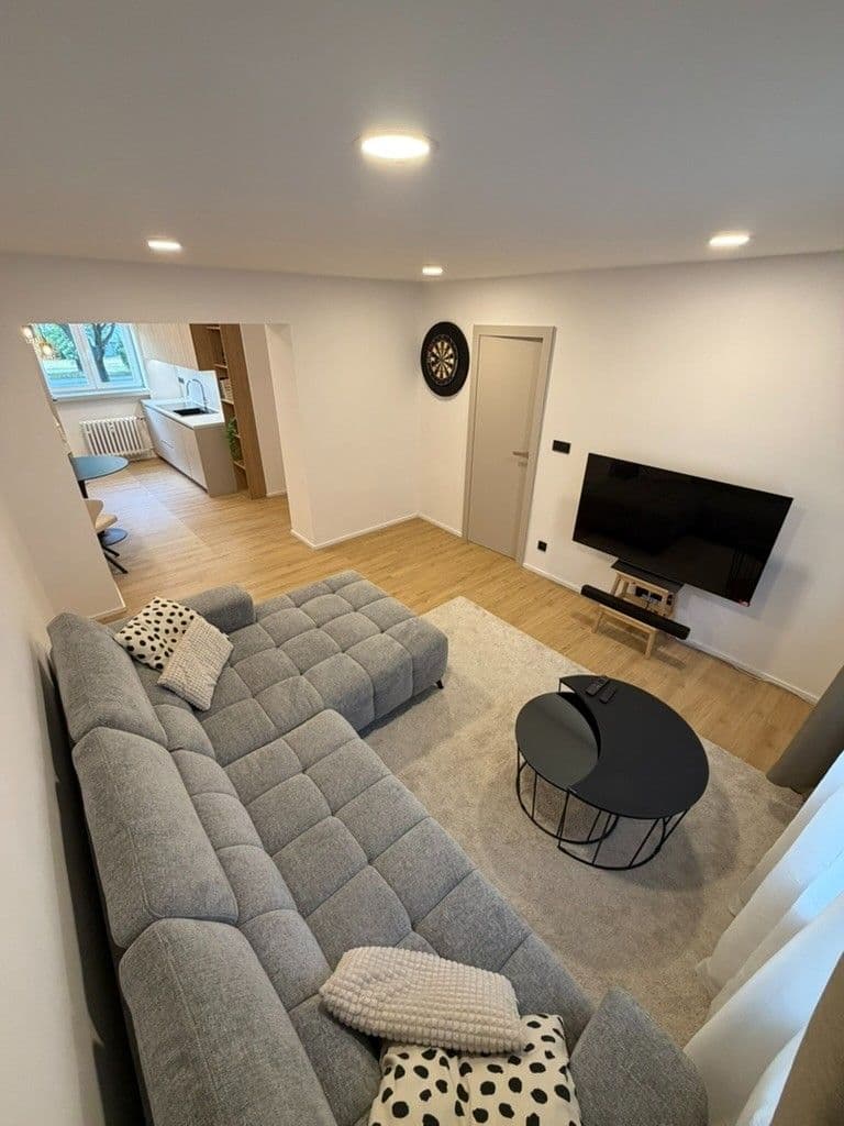 Prodej bytu 2+kk 54 m², Vodárenská, Kladno, Středočeský kraj Prodej bytu 2+kk 54 m², Vodárenská, Kladno, Středočeský kraj