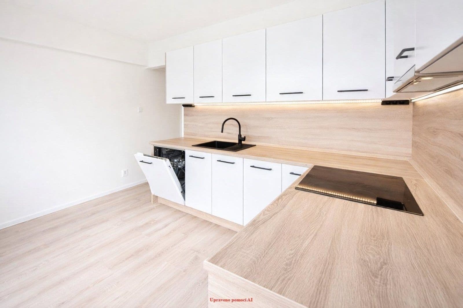 Pronájem bytu 3+1 76 m², Radniční, Havířov, Moravskoslezský kraj Pronájem bytu 3+1 76 m², Radniční, Havířov, Moravskoslezský kraj