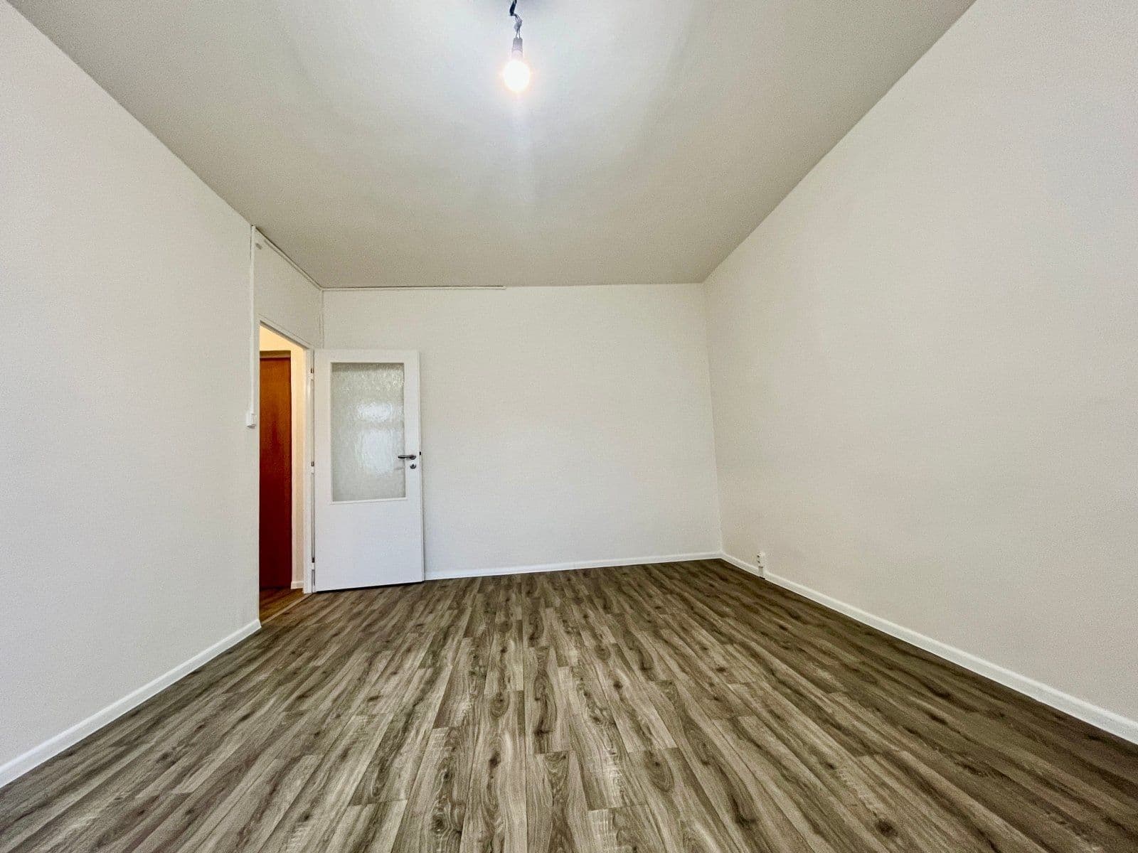 Pronájem bytu 2+1 58 m², Československé armády, Frýdek-Místek, Moravskoslezský kraj Pronájem bytu 2+1 58 m², Československé armády, Frýdek-Místek, Moravskoslezský kraj